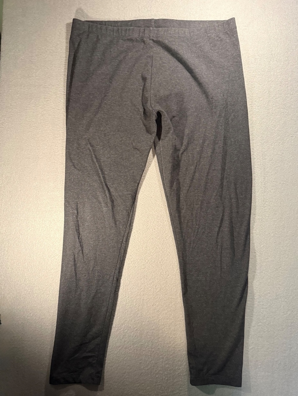 Victoria Sport Gray Athletic Leggings